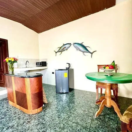 Suite En Zona Exclusiva Manta Exterior photo